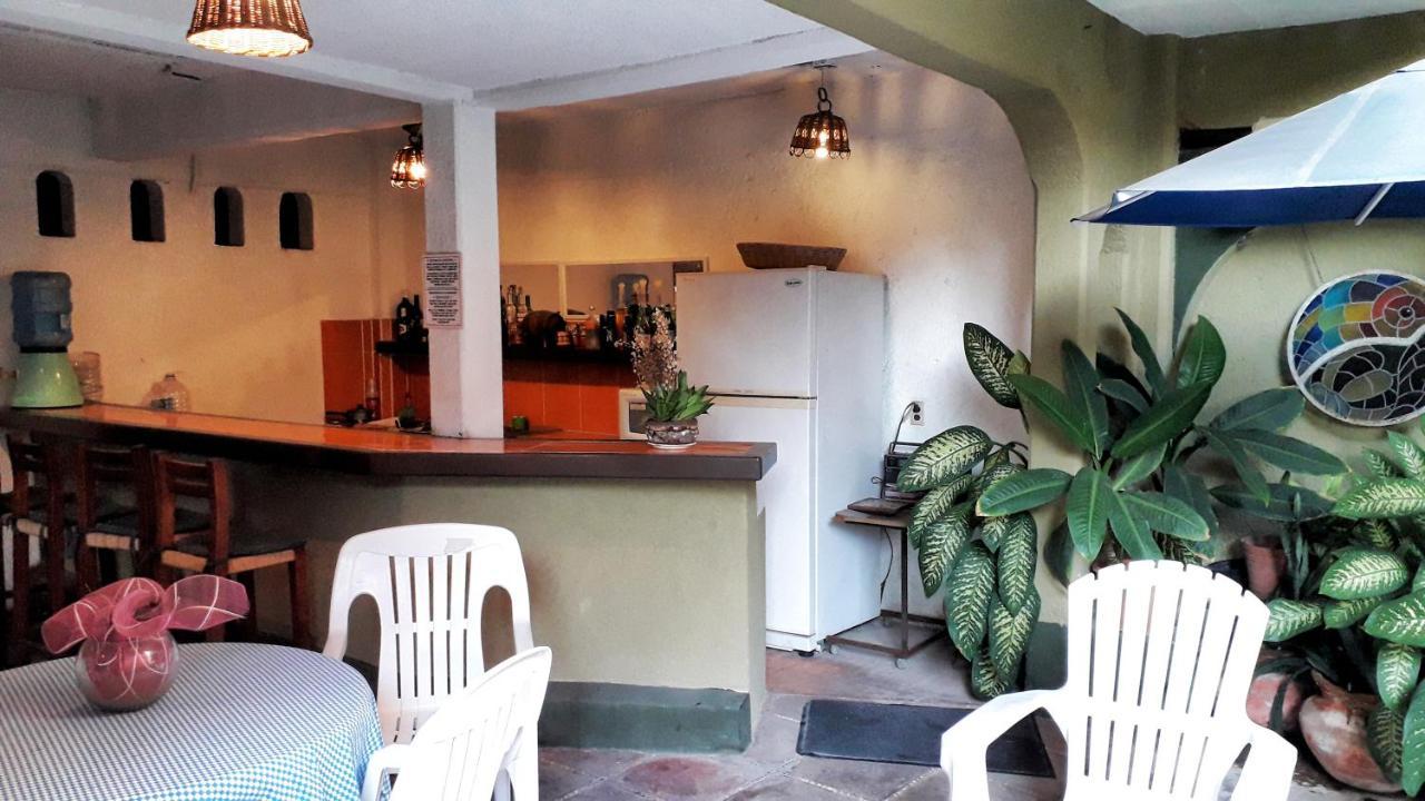 Solimar Inn Suites Zihuatanejo Zewnętrze zdjęcie