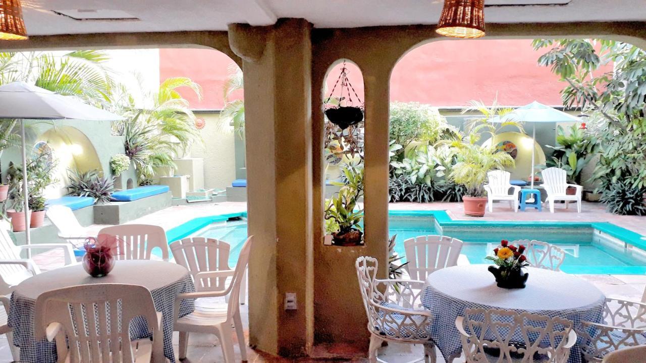 Solimar Inn Suites Zihuatanejo Zewnętrze zdjęcie
