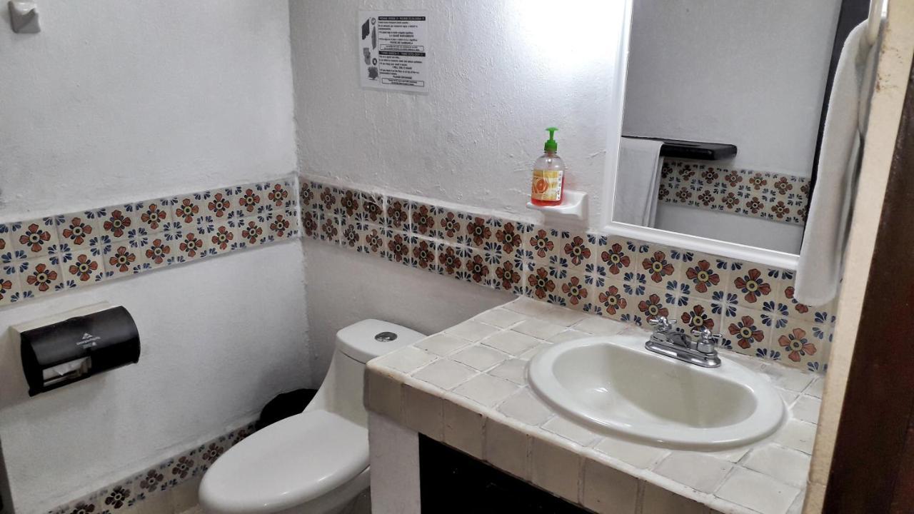 Solimar Inn Suites Zihuatanejo Zewnętrze zdjęcie