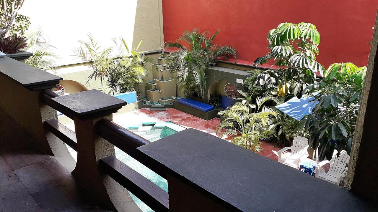 Solimar Inn Suites Zihuatanejo Zewnętrze zdjęcie